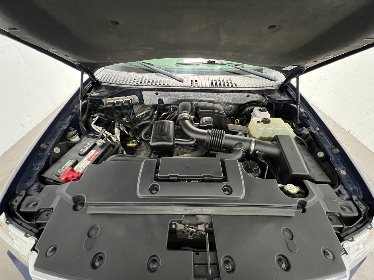 Ford Expedition 4WD 4dr Eddie Bauer 2009