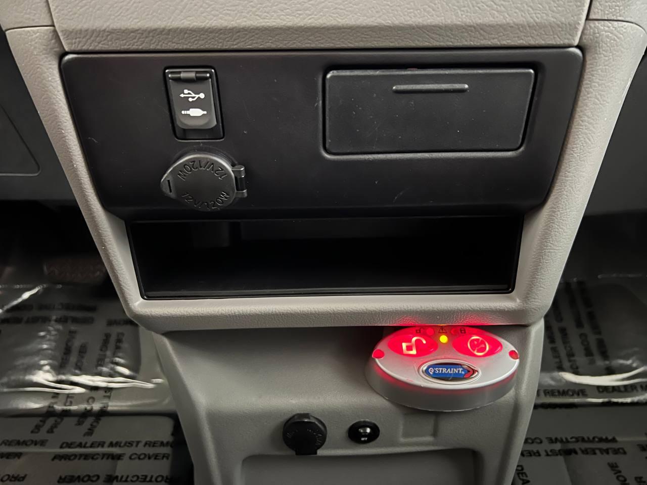 Toyota Sienna  2015