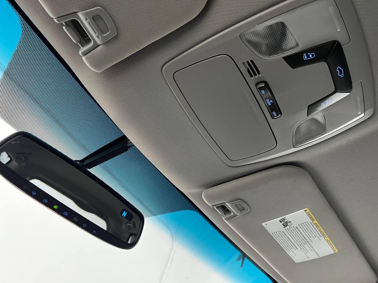 Toyota Sienna  2015