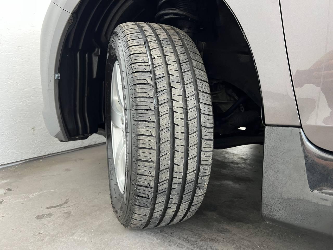 Toyota Sienna  2015
