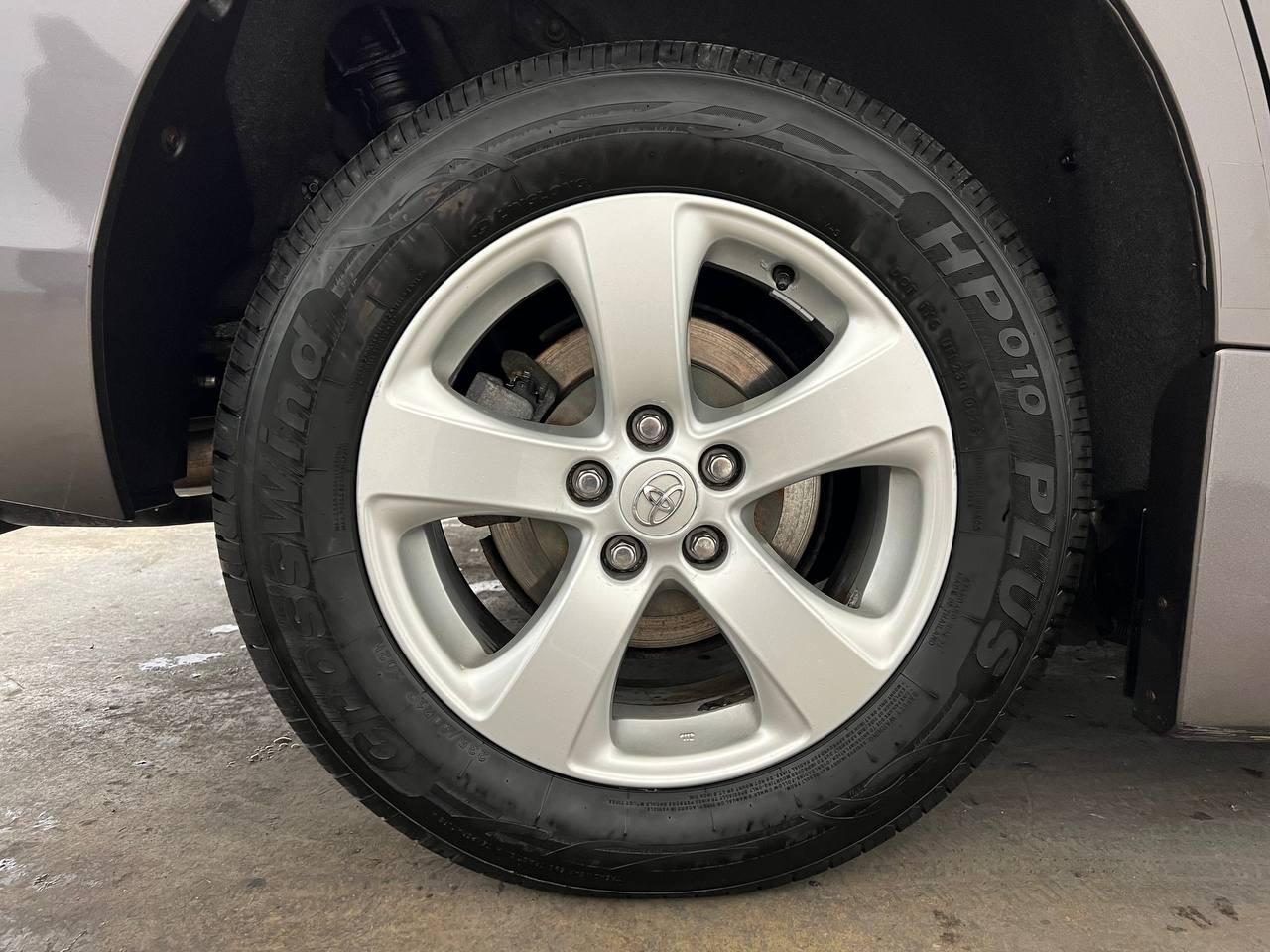 Toyota Sienna  2015