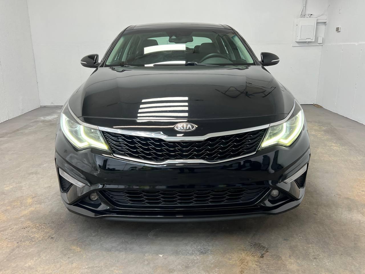 Kia Optima  2019