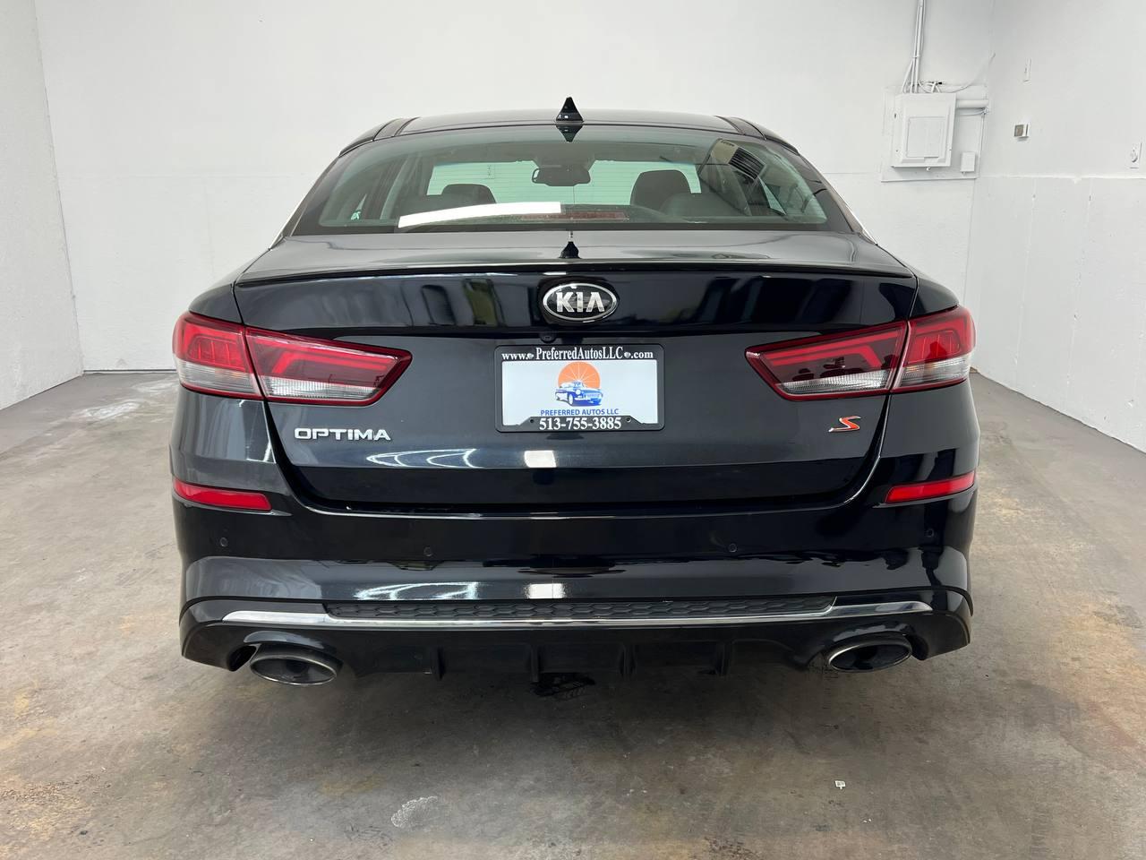 Kia Optima  2019