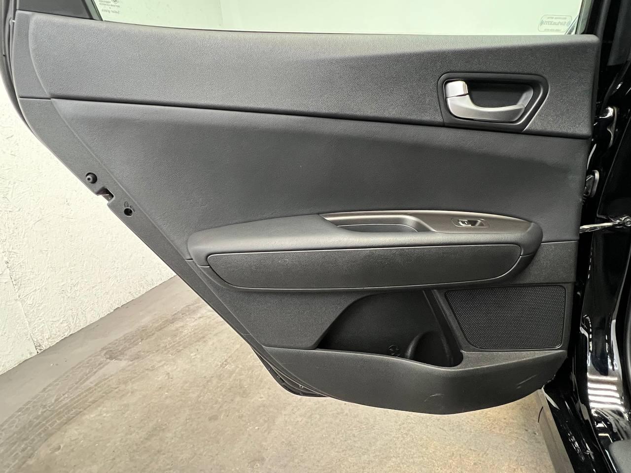 Kia Optima  2019