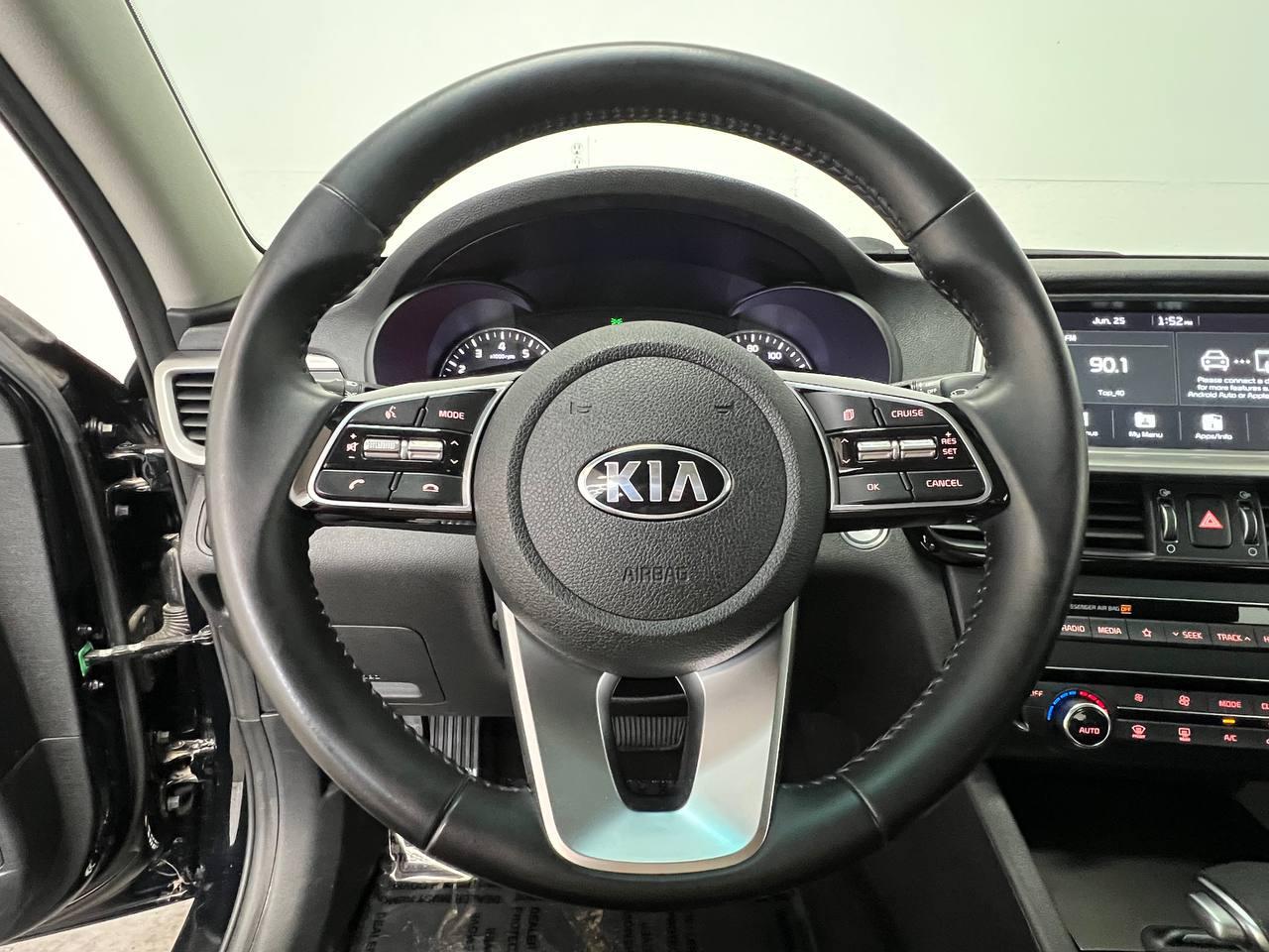 Kia Optima  2019