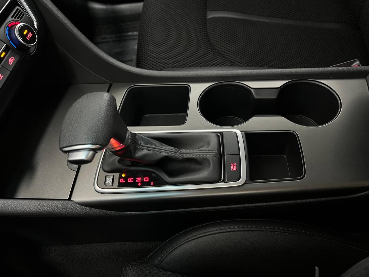 Kia Optima  2019