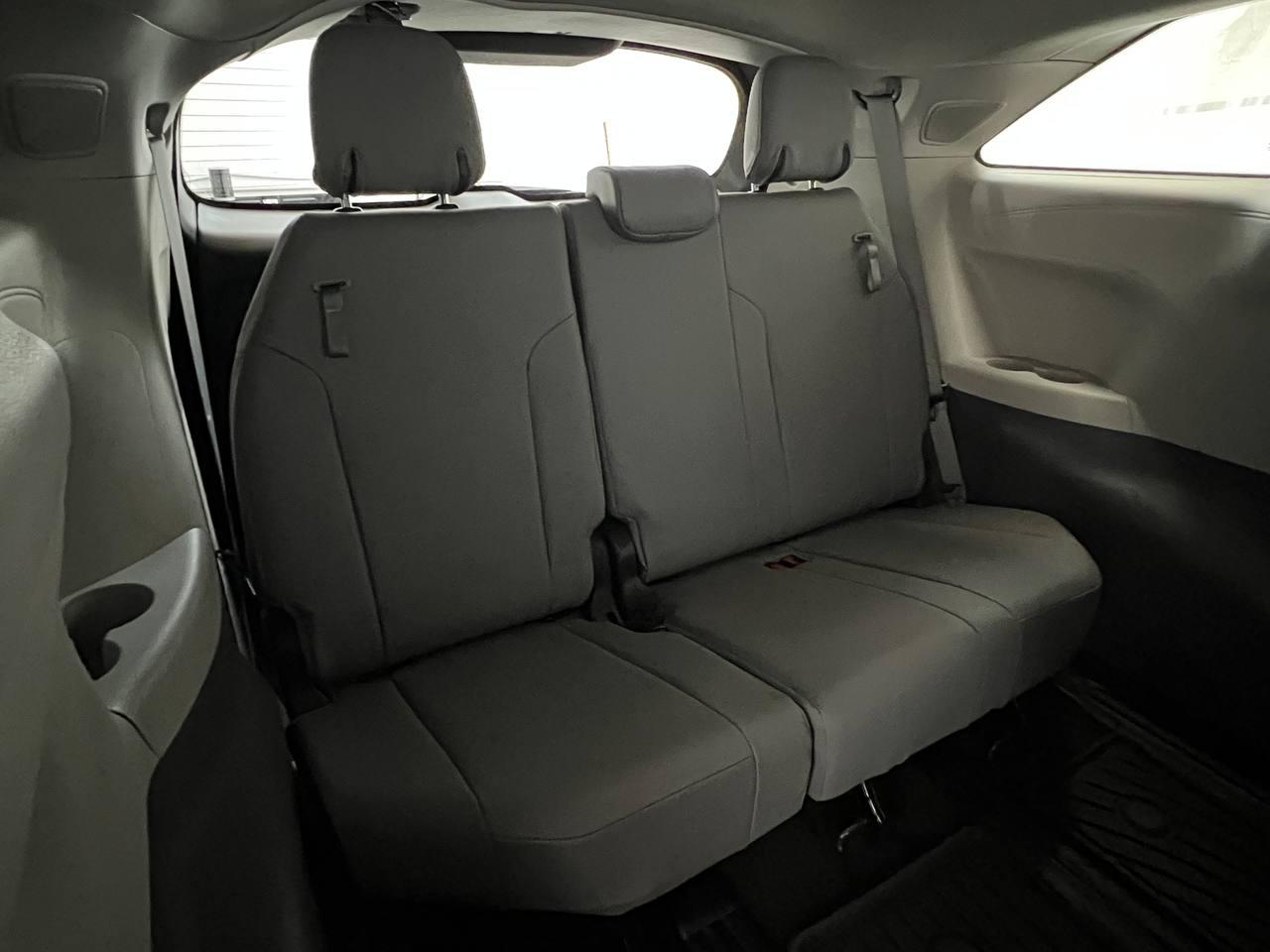 Toyota Sienna XLE AWD 2021