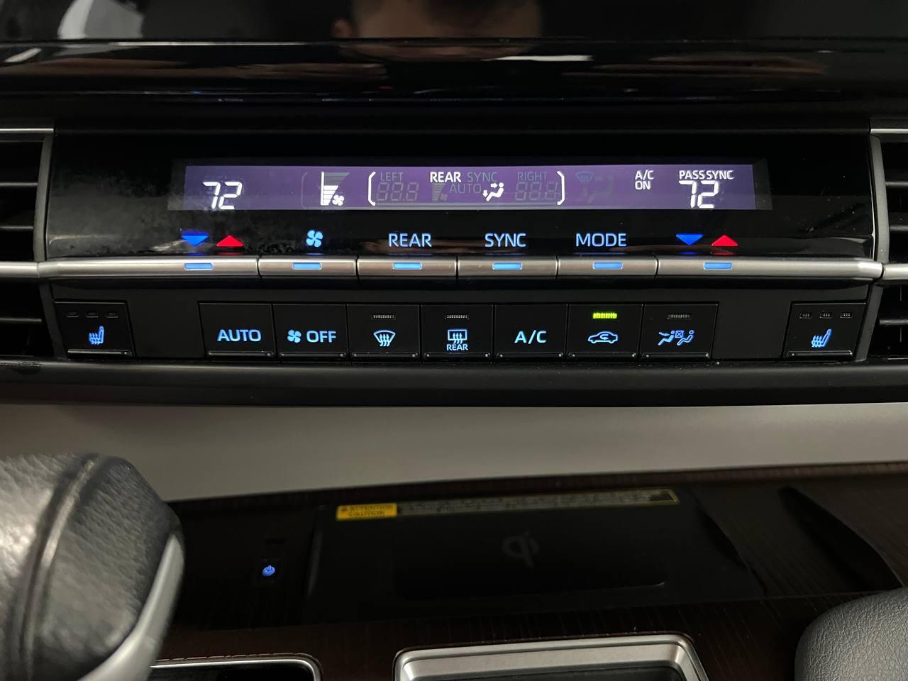Toyota Sienna XLE AWD 2021