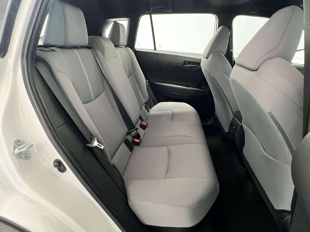 Toyota Corolla Cross  2024