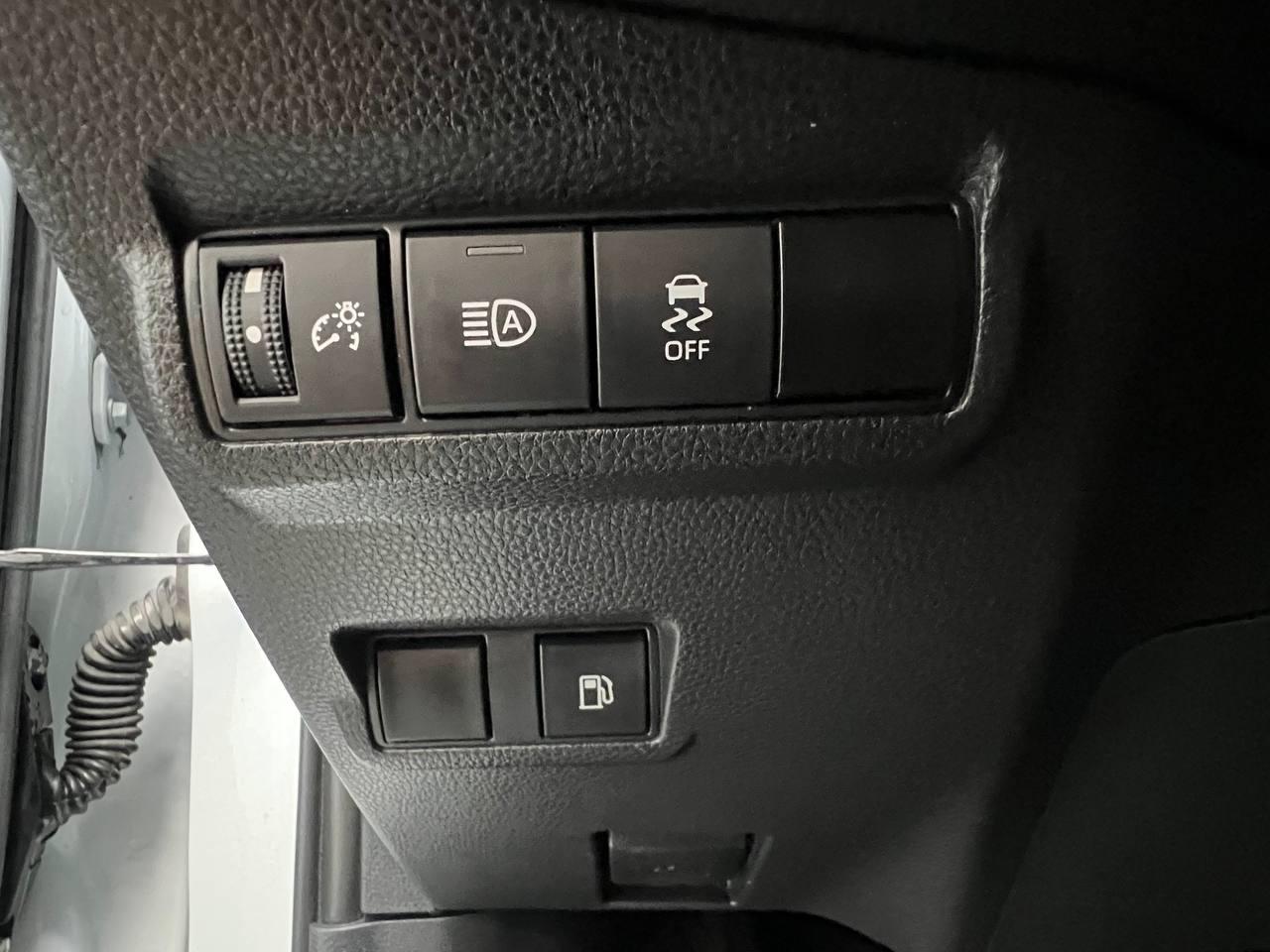 Toyota Corolla Cross  2024