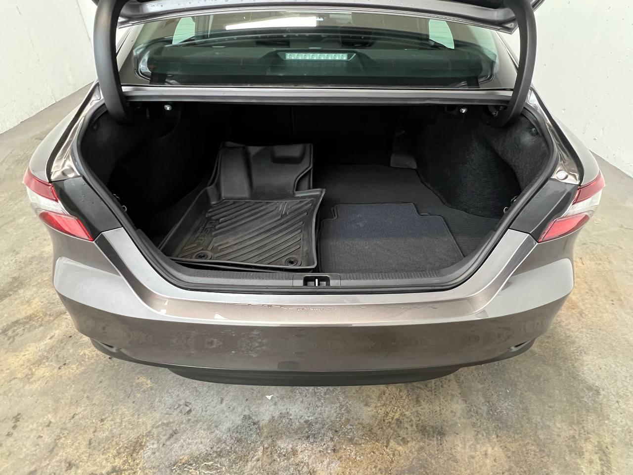 Toyota Camry Hybrid LE CVT (Natl) 2023