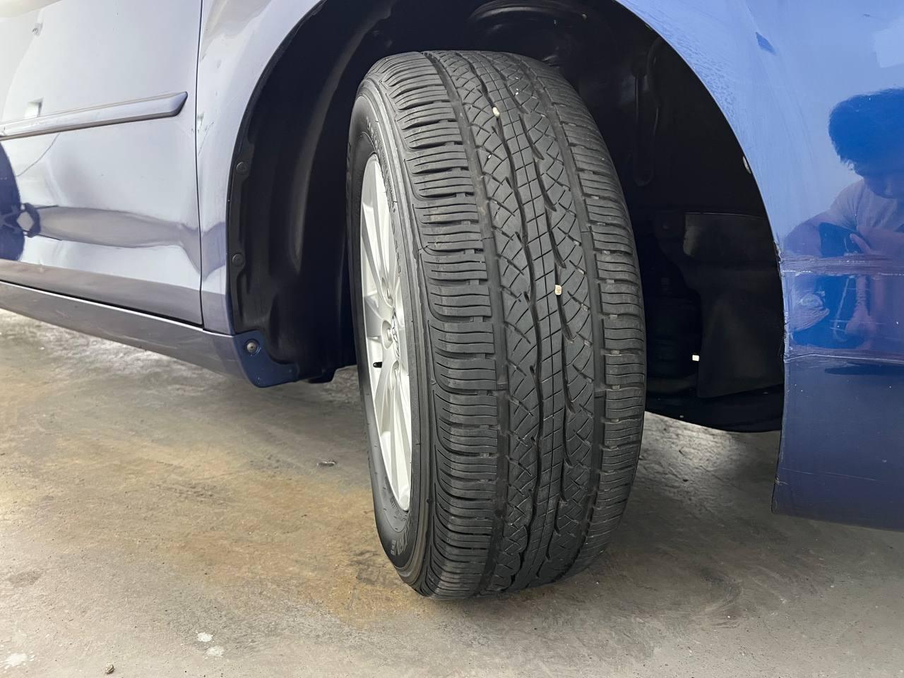 Toyota Camry XLE 2007