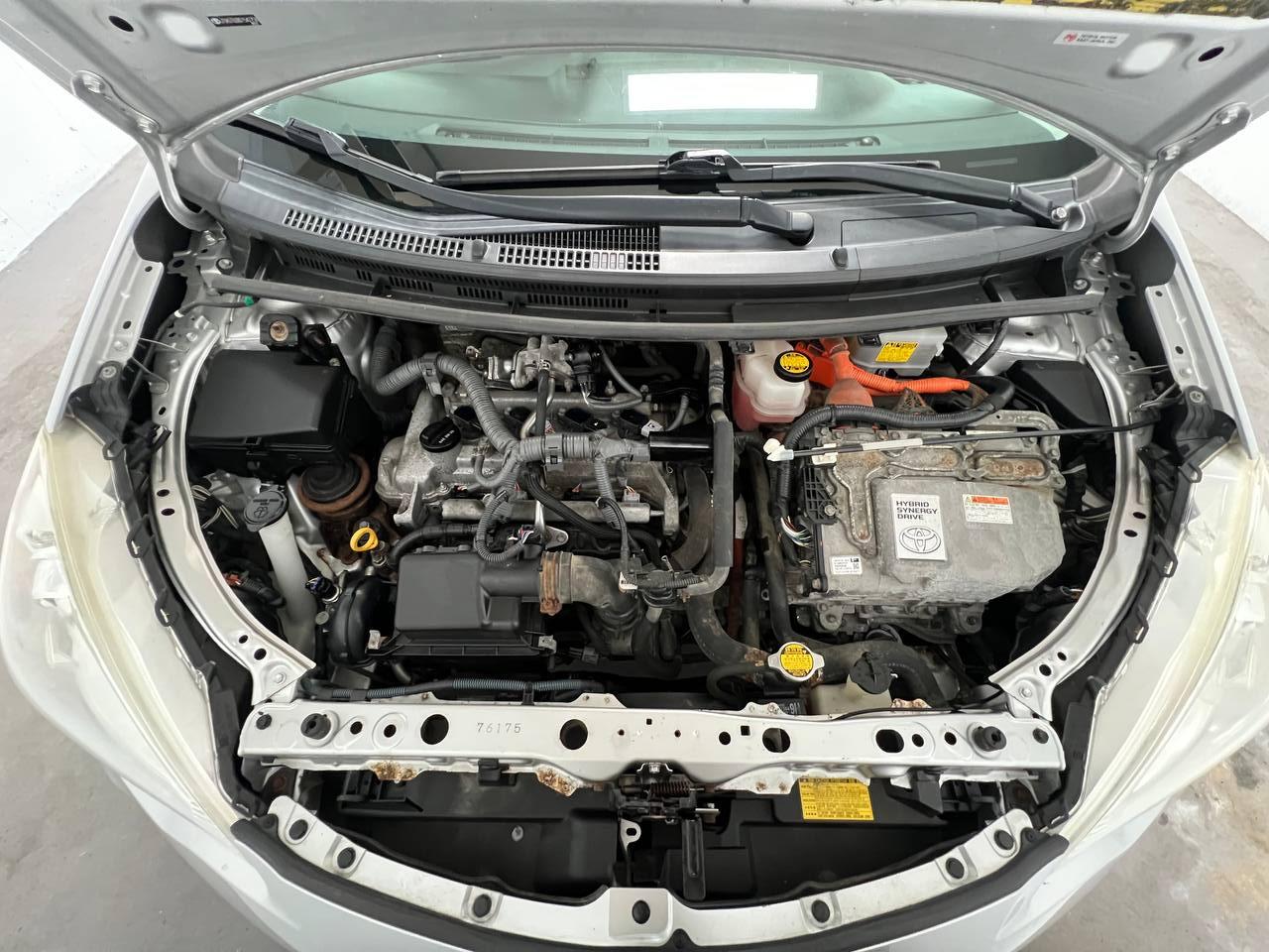 Toyota Prius c One 2013