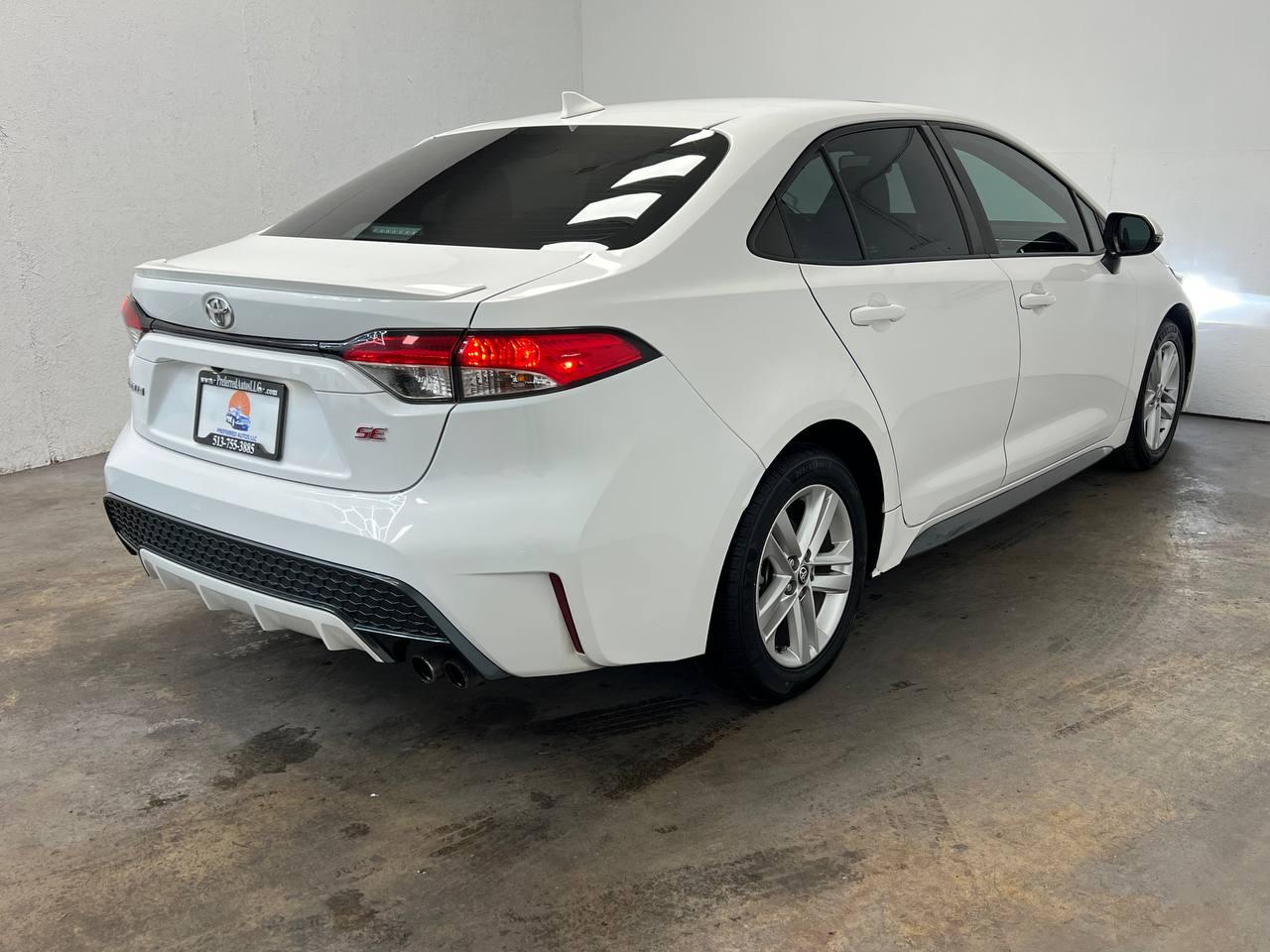 Toyota Corolla SE Manual 2020