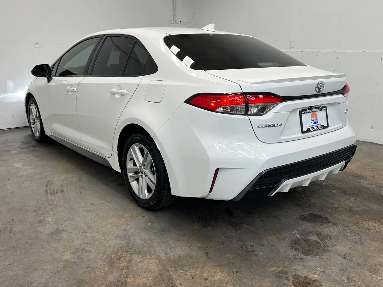 Toyota Corolla SE Manual 2020