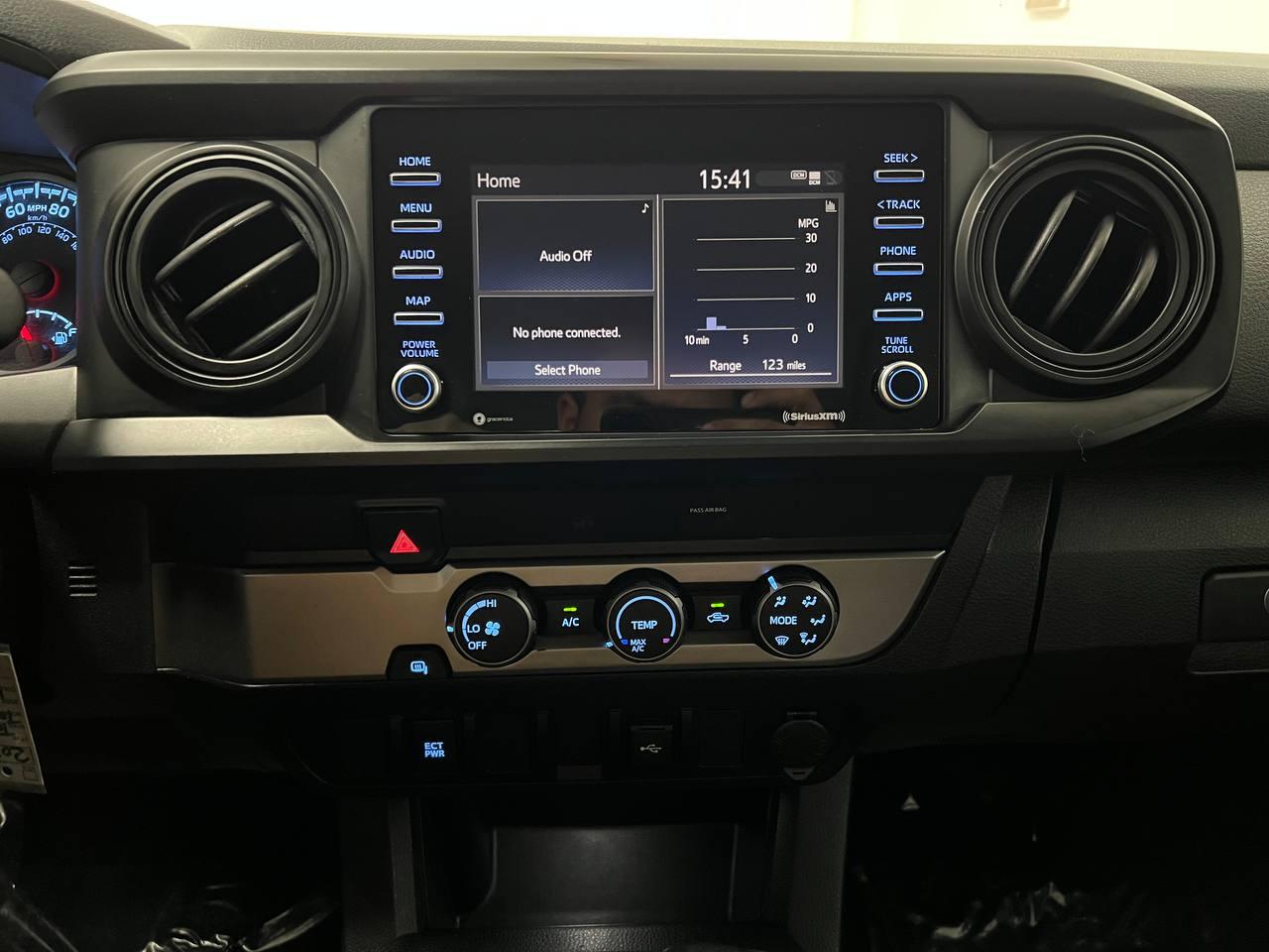 Toyota Tacoma 2WD  2021
