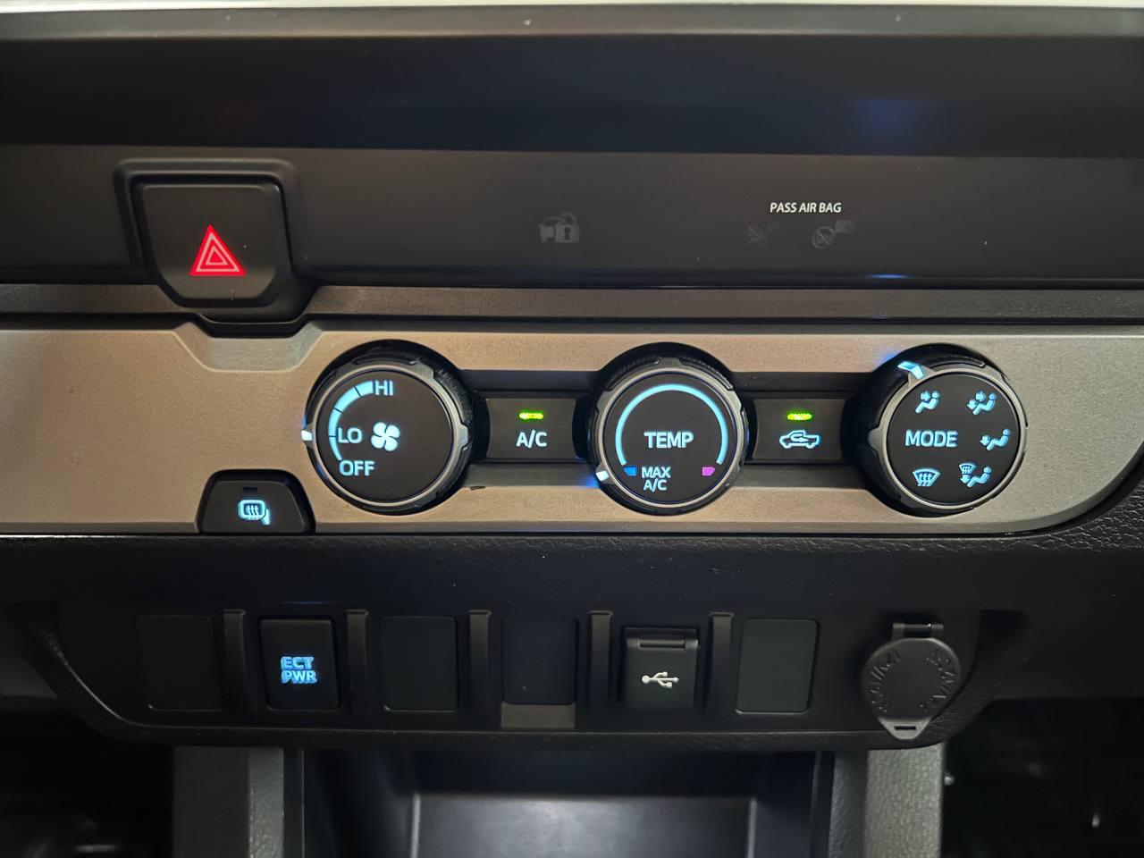 Toyota Tacoma 2WD  2021