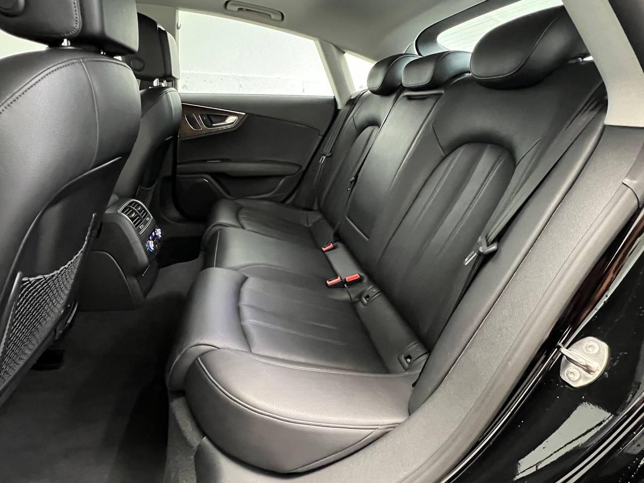 Audi A7 4dr HB quattro 3.0 Prestige 2016