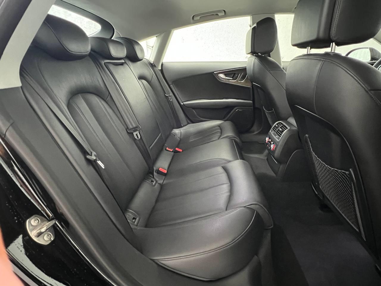 Audi A7 4dr HB quattro 3.0 Prestige 2016