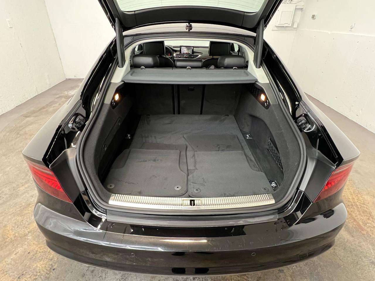 Audi A7 4dr HB quattro 3.0 Prestige 2016