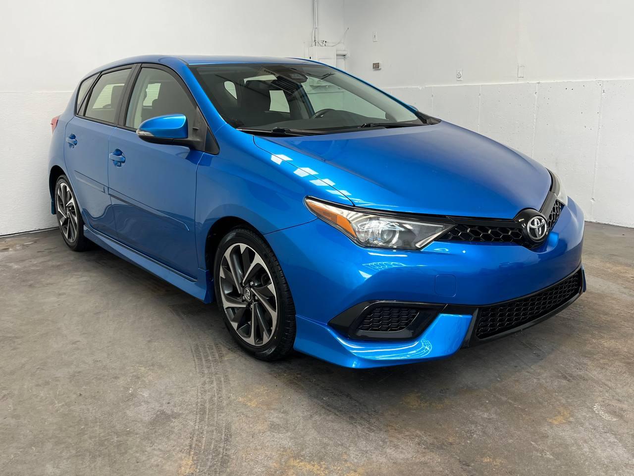 Toyota Corolla iM CVT (Natl) 2017