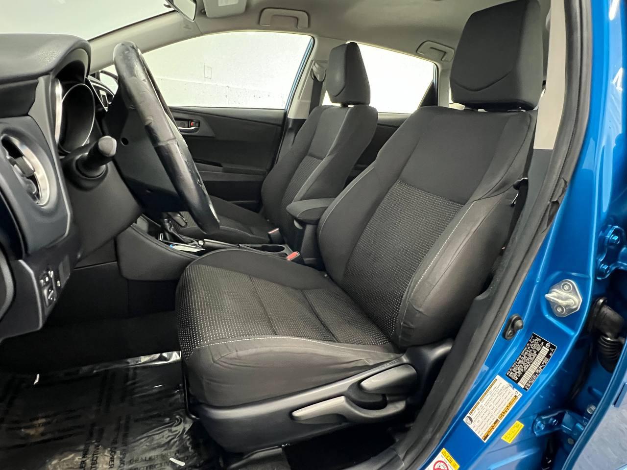 Toyota Corolla iM CVT (Natl) 2017