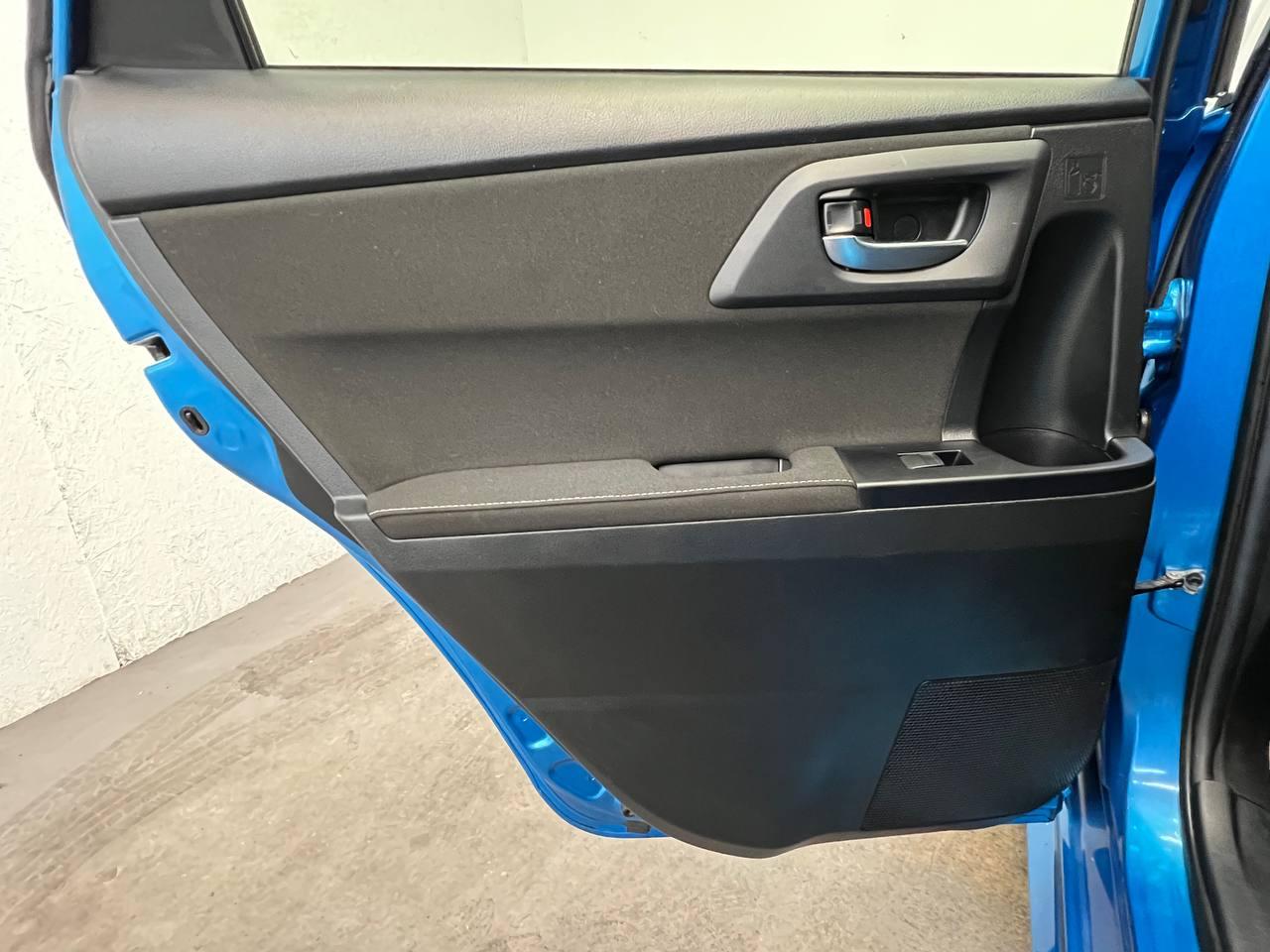 Toyota Corolla iM CVT (Natl) 2017