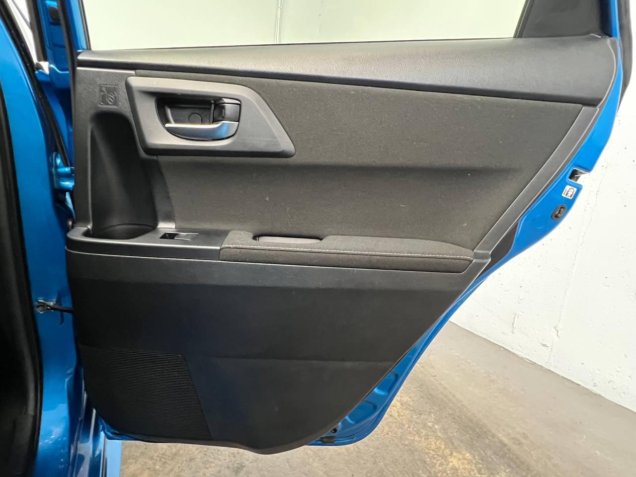 Toyota Corolla iM CVT (Natl) 2017