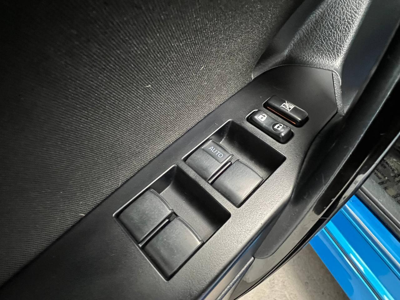 Toyota Corolla iM CVT (Natl) 2017