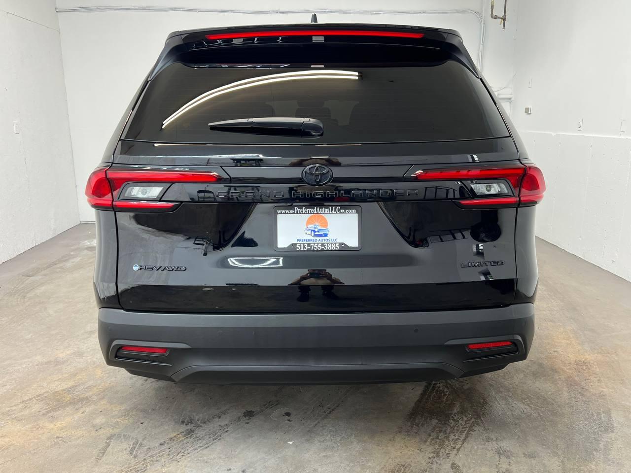 Toyota Grand Highlander  2025