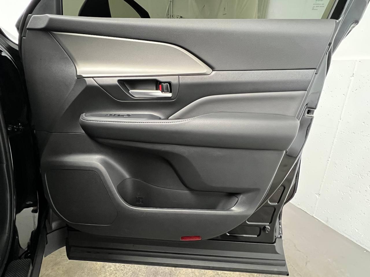 Toyota Grand Highlander  2025