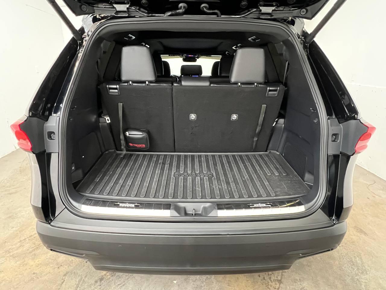 Toyota Grand Highlander  2025