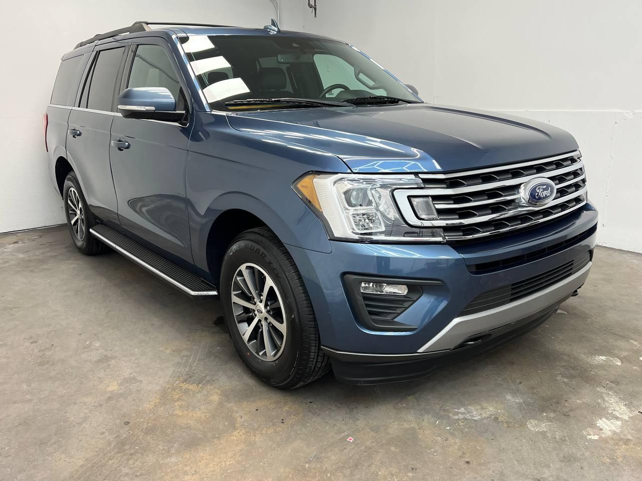 Ford Expedition XLT 2020