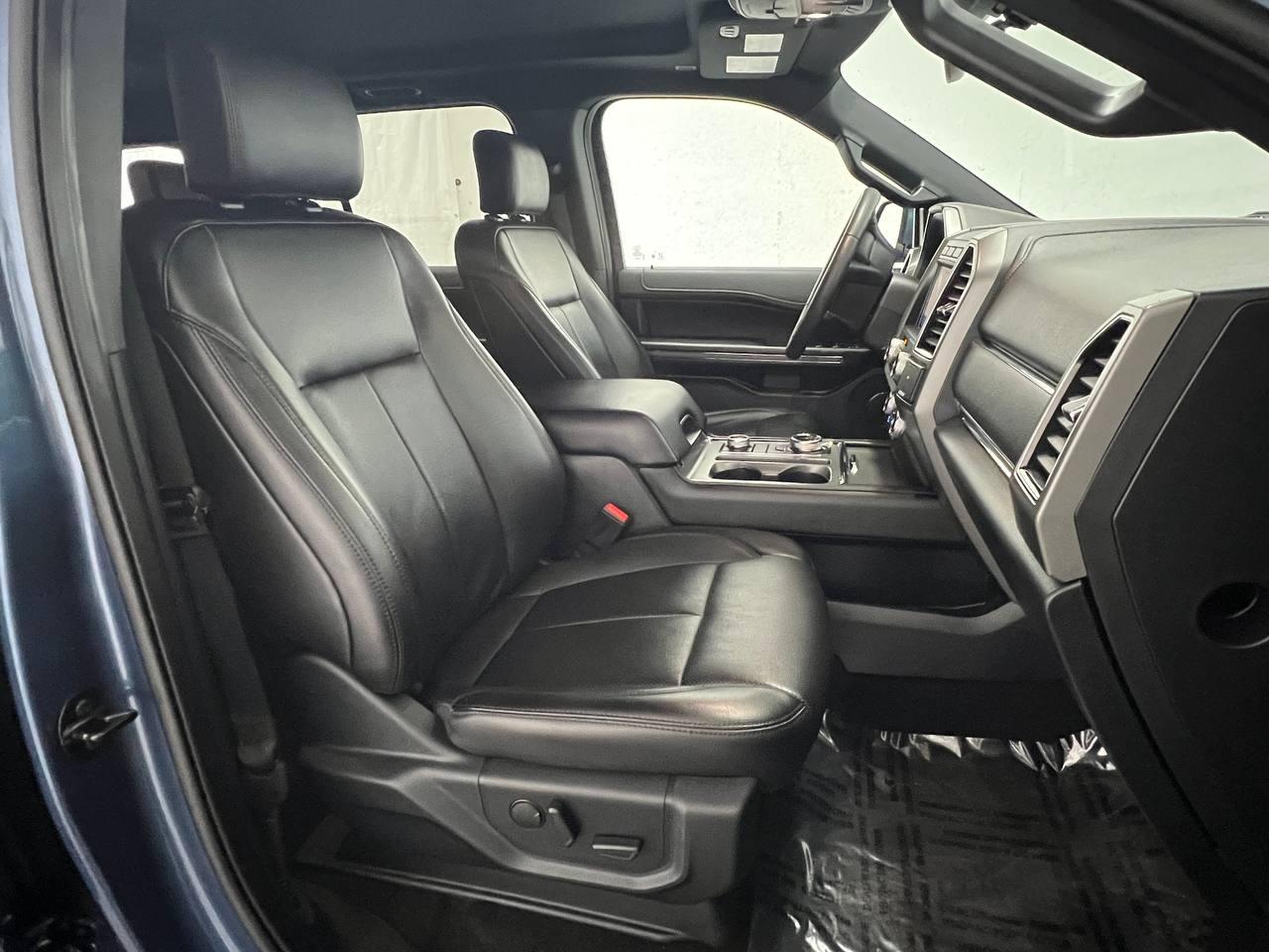 Ford Expedition XLT 2020