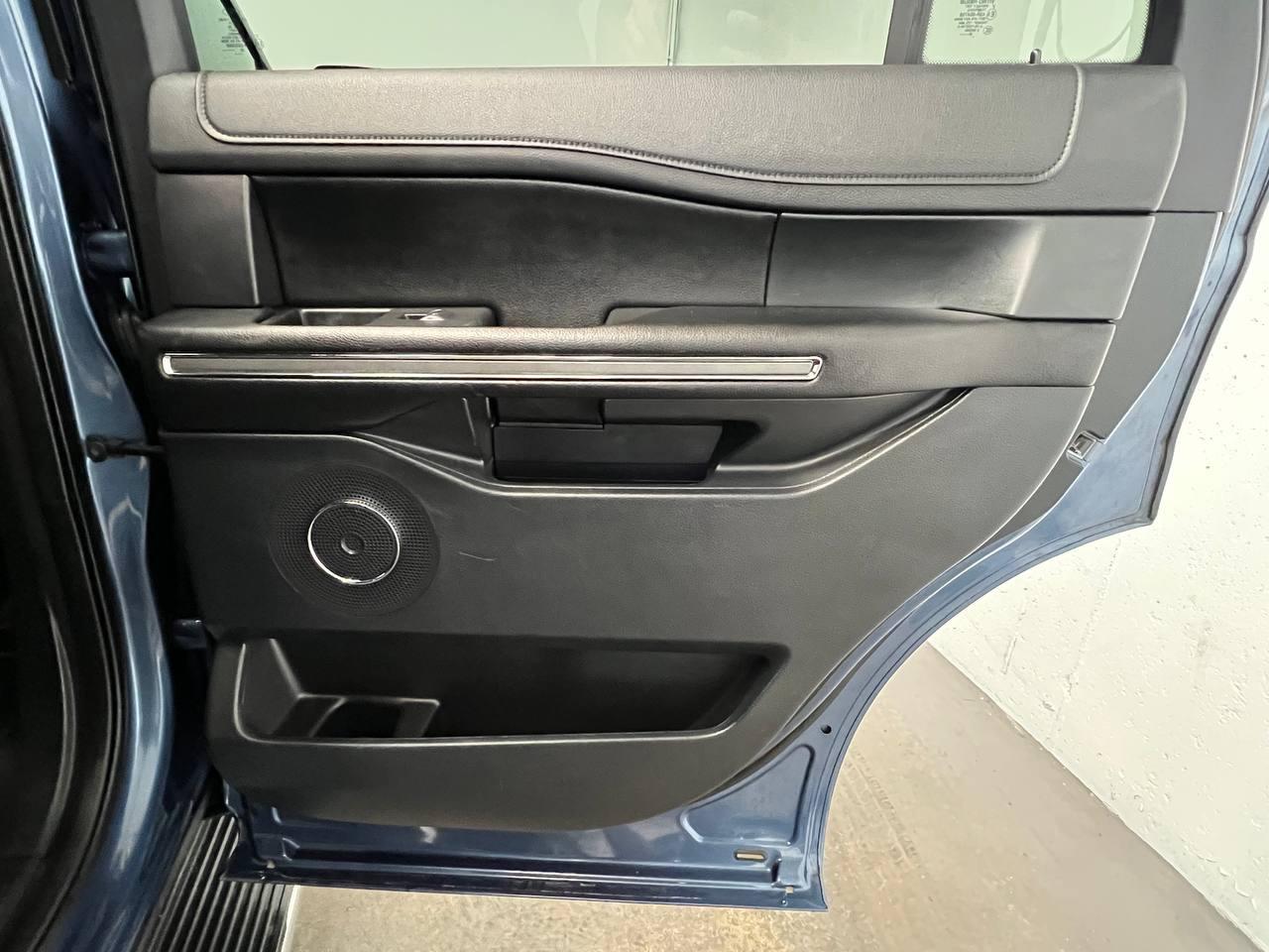 Ford Expedition XLT 2020