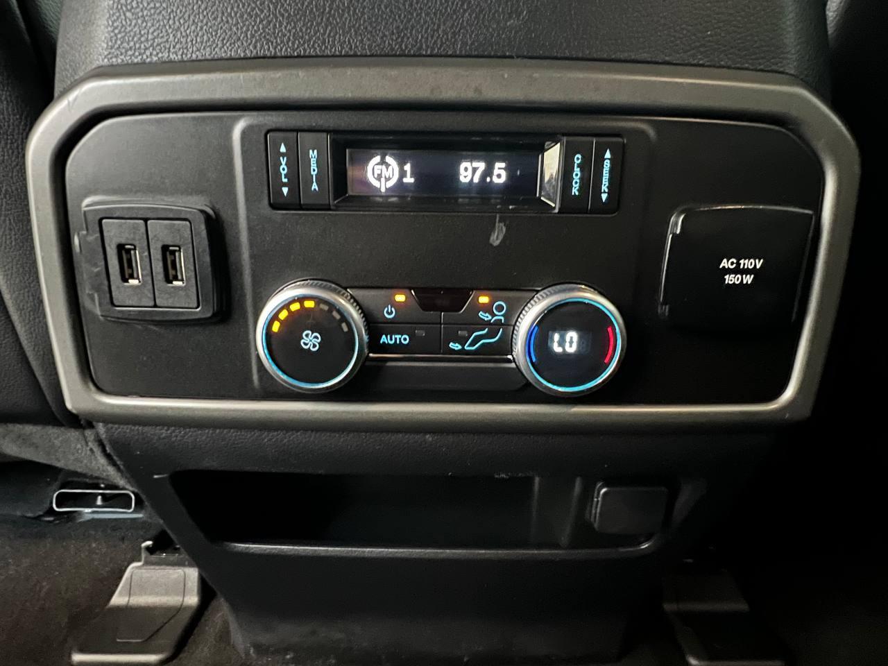 Ford Expedition XLT 2020