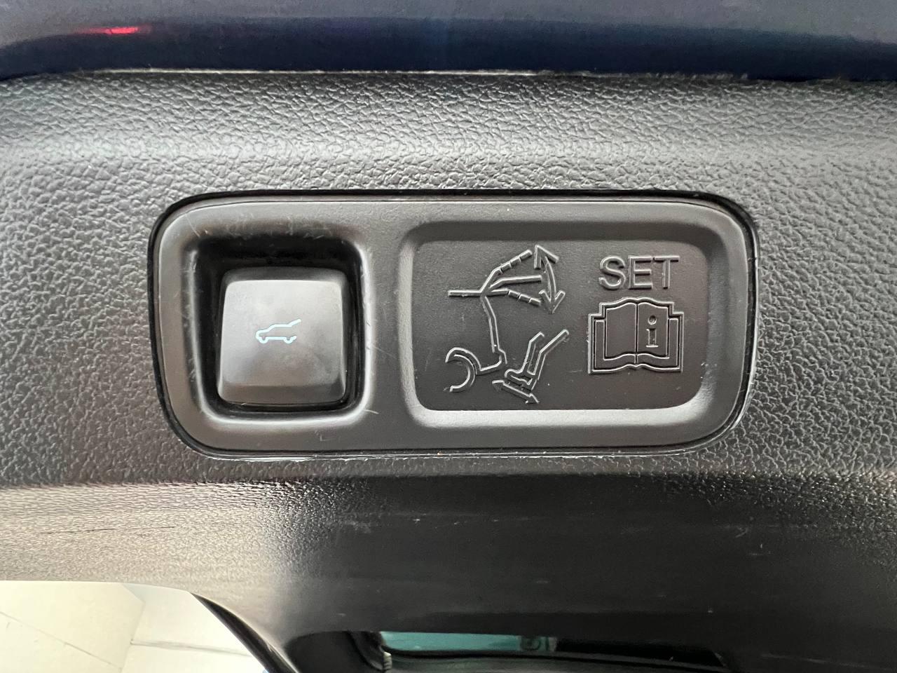 Ford Expedition XLT 2020