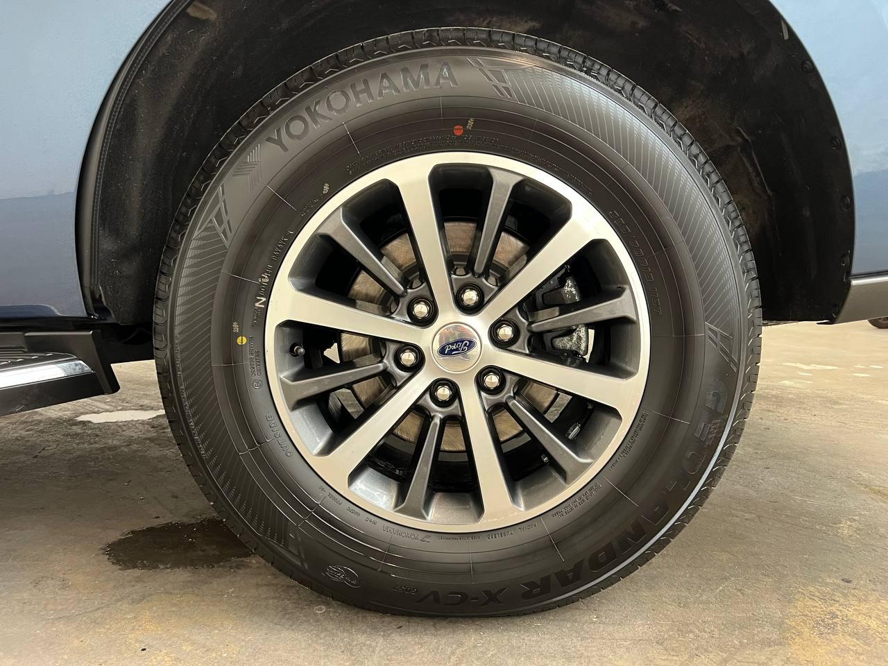 Ford Expedition XLT 2020
