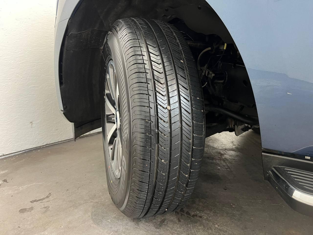 Ford Expedition XLT 2020