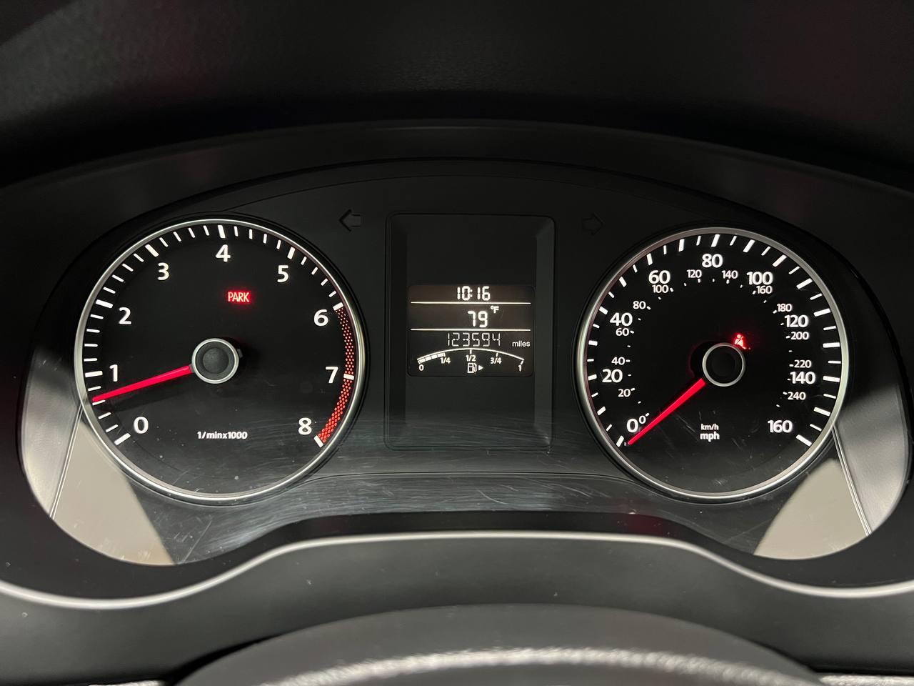 Volkswagen Jetta Sedan 4dr Man SE 2012