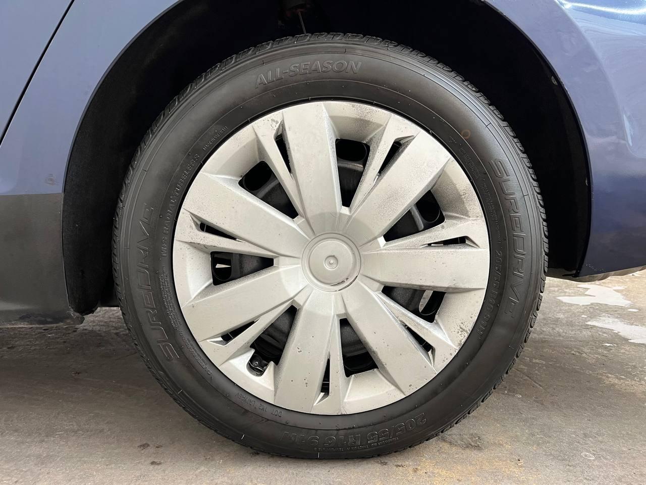 Volkswagen Jetta Sedan 4dr Man SE 2012