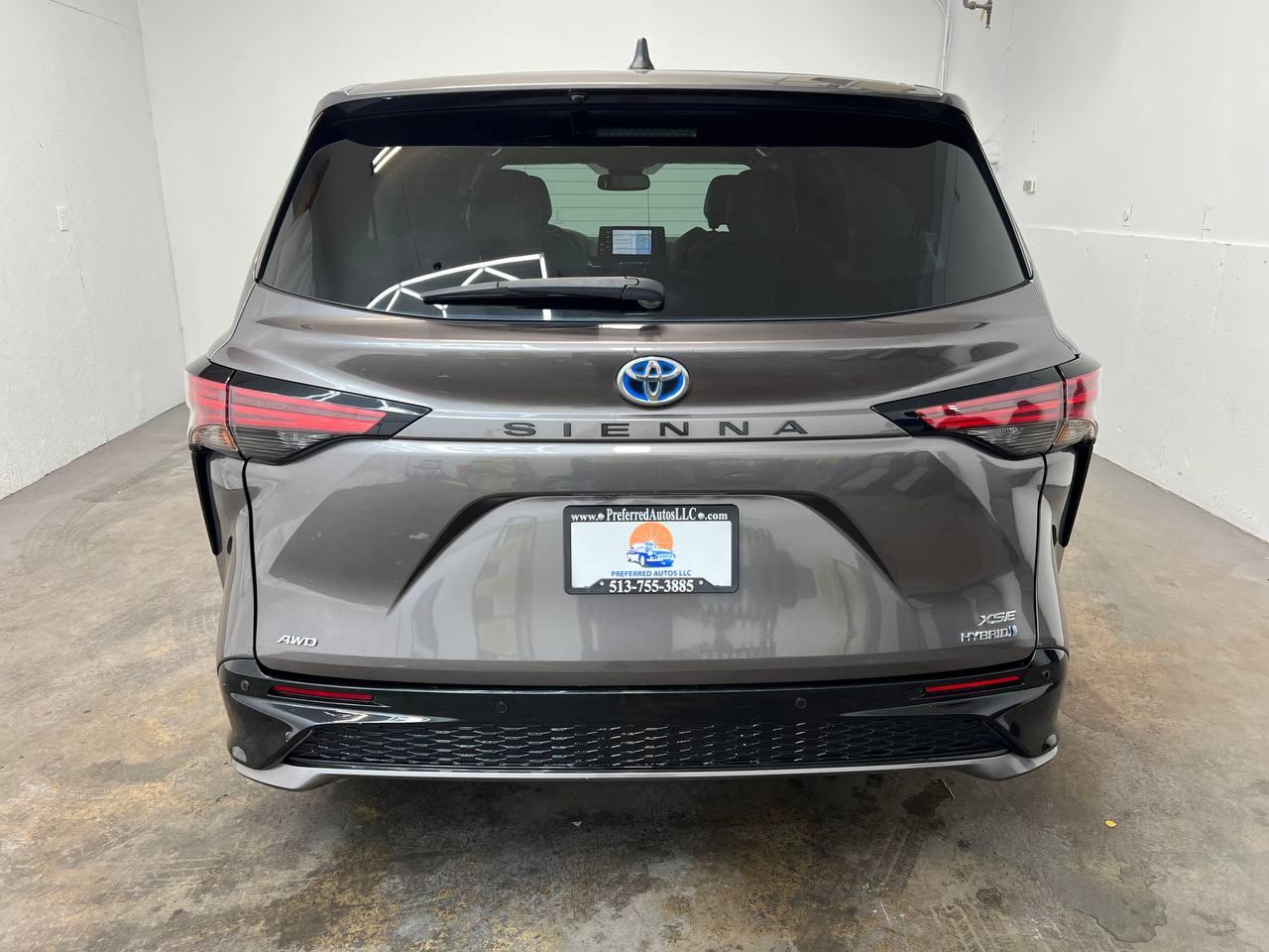Toyota Sienna  2021
