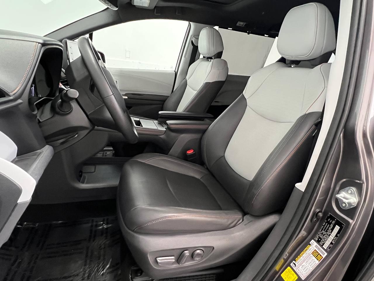 Toyota Sienna  2021