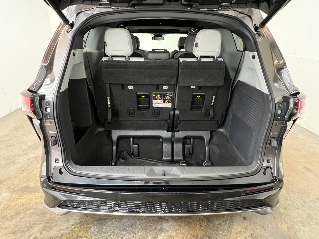 Toyota Sienna  2021