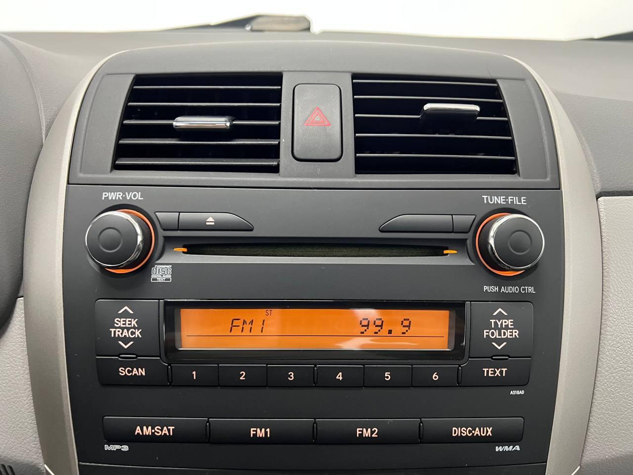 Toyota Corolla LE 2010