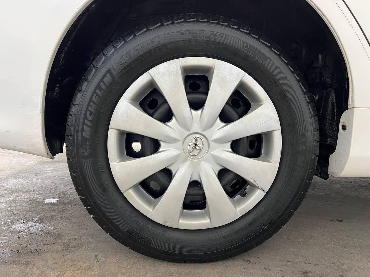 Toyota Corolla LE 2010