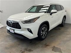 2021 Toyota Highlander 
