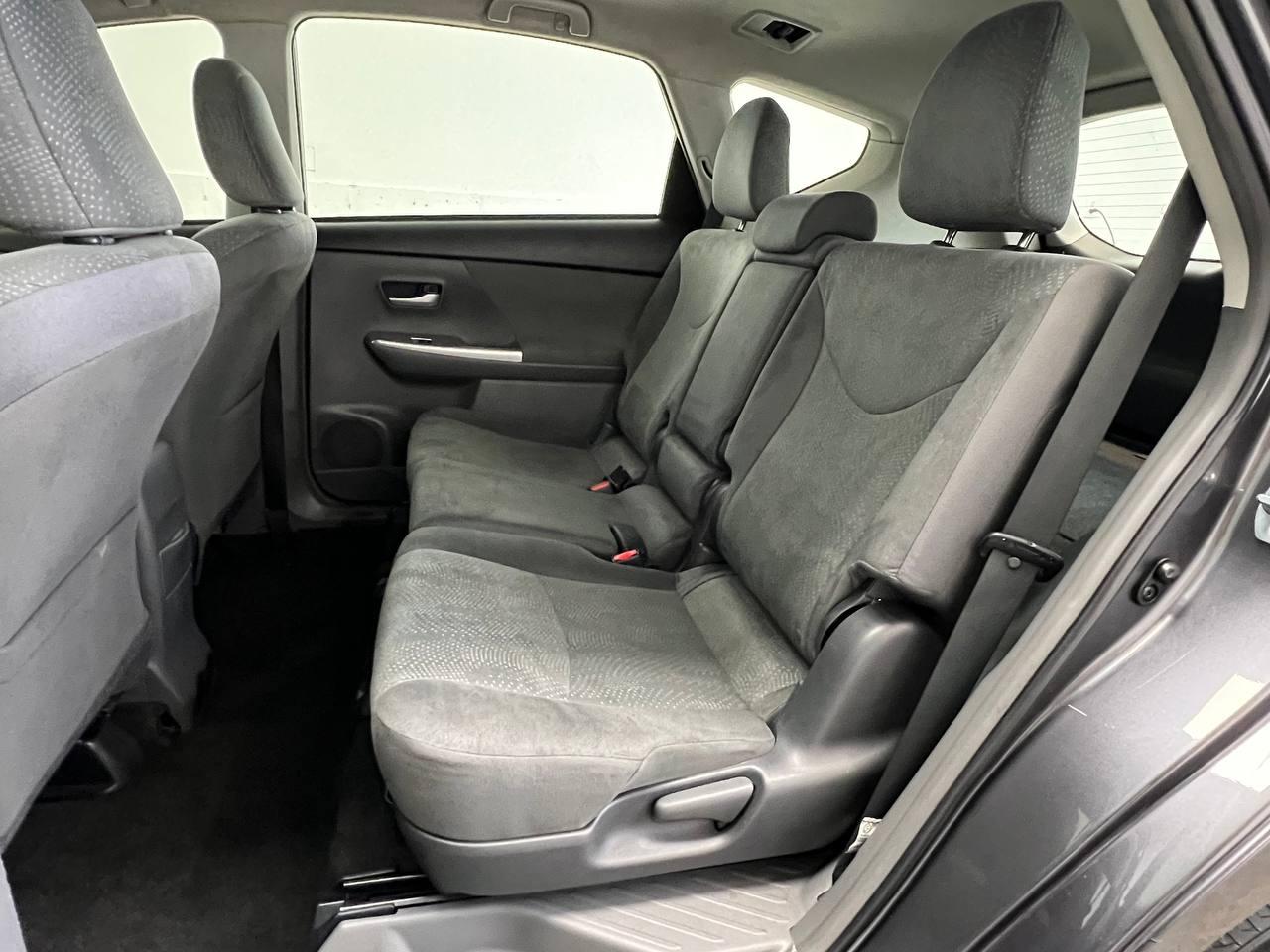 Toyota Prius V Three 2014