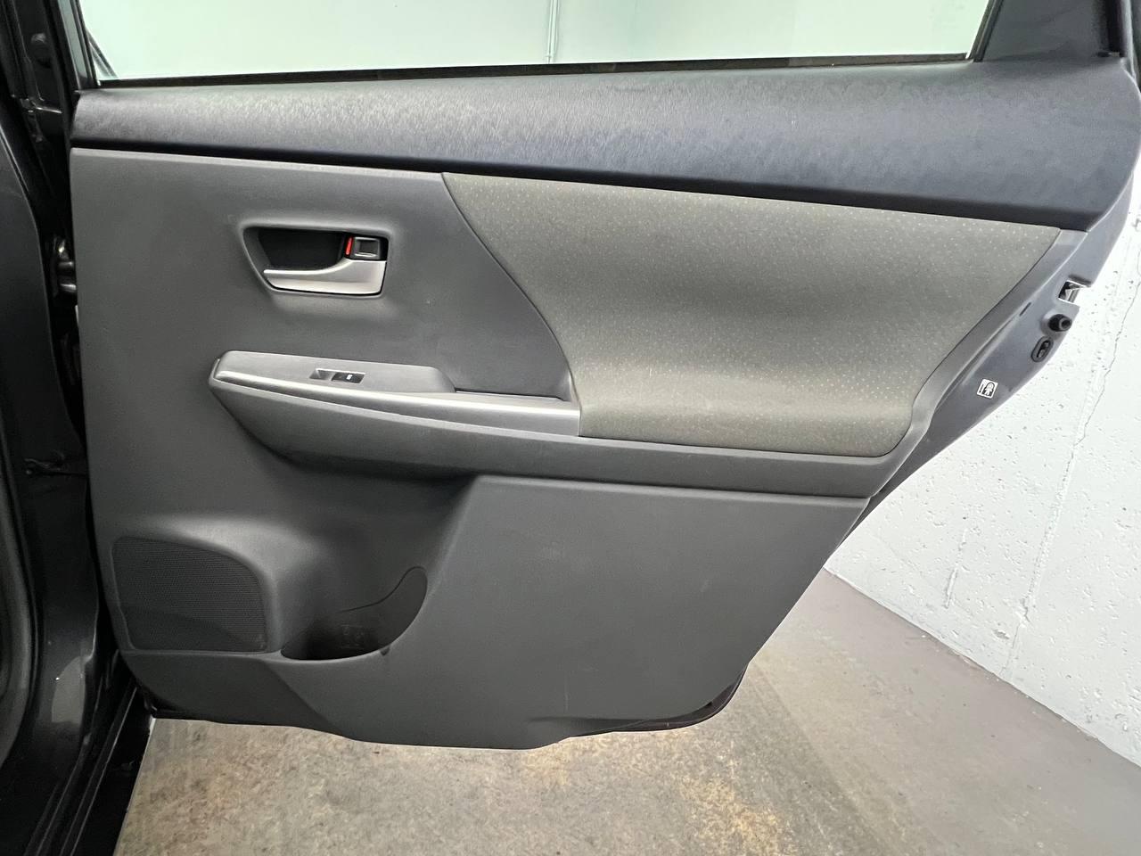Toyota Prius V Three 2014