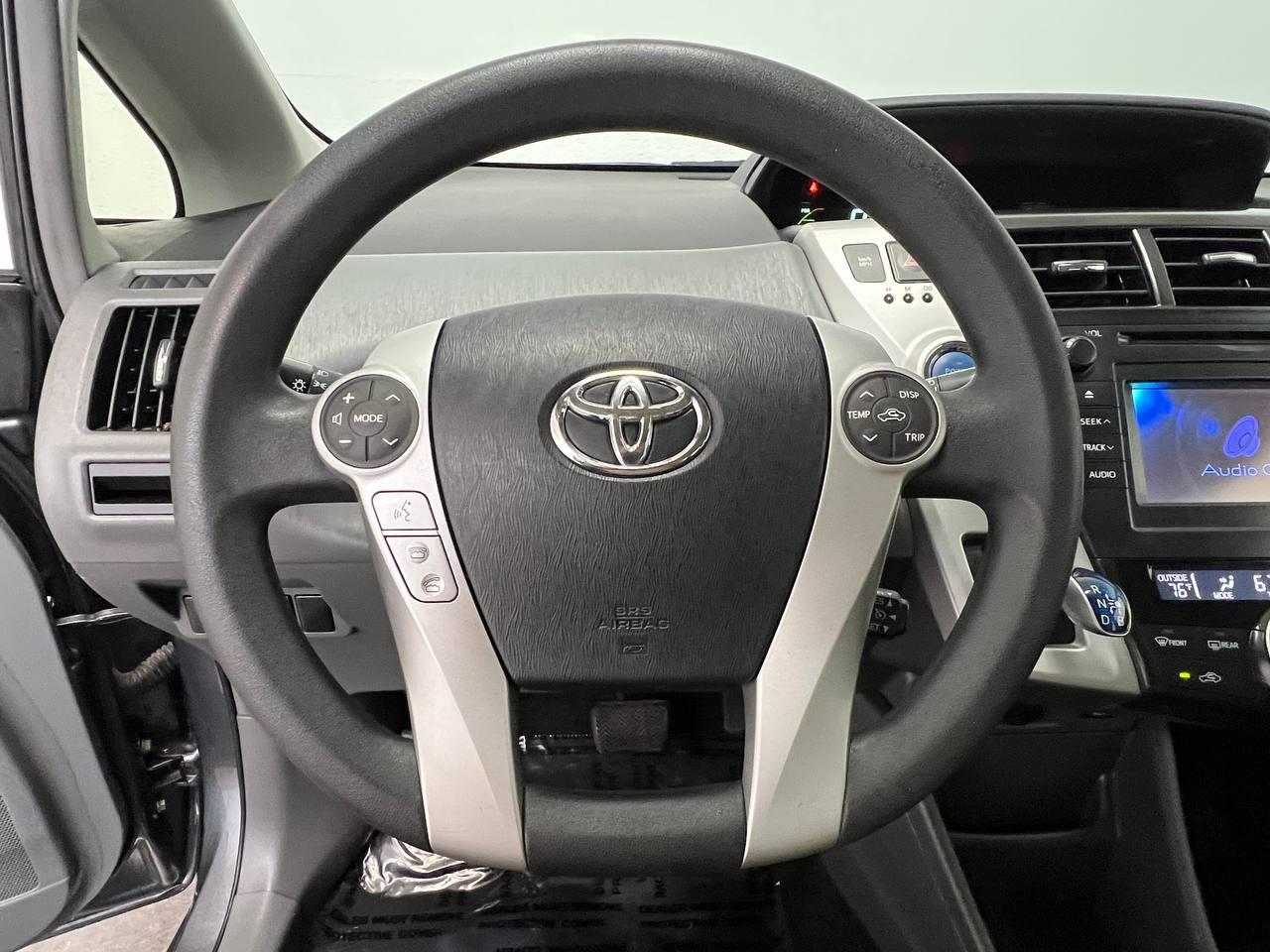 Toyota Prius V Three 2014